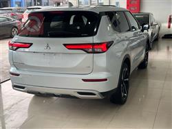 ميتسوبيشي اوتلاندر